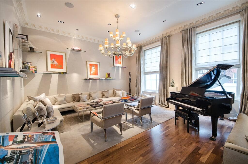 Grand 4BR Duplex | 4m Ceilings & Patios | Grosvenor Sq