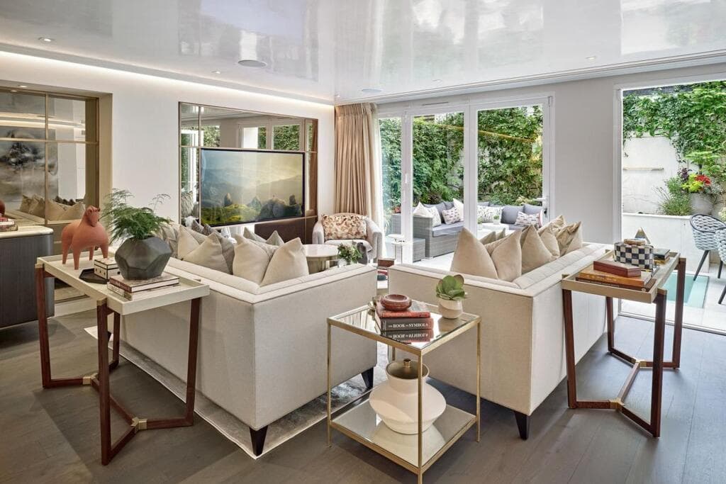Six-Floor 5BR Townhouse by Harrods | Pool, Gym & Lift