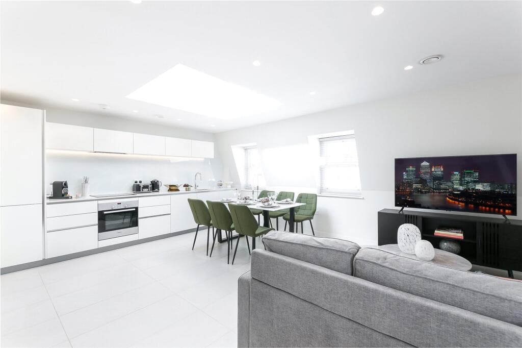 Marylebone 3BR Penthouse | Private Roof Terrace