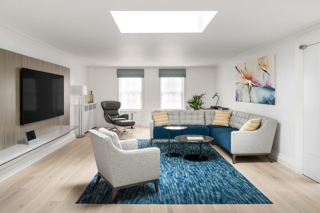 Hertford Street 3BR Penthouse | Study & Lift | Mayfair