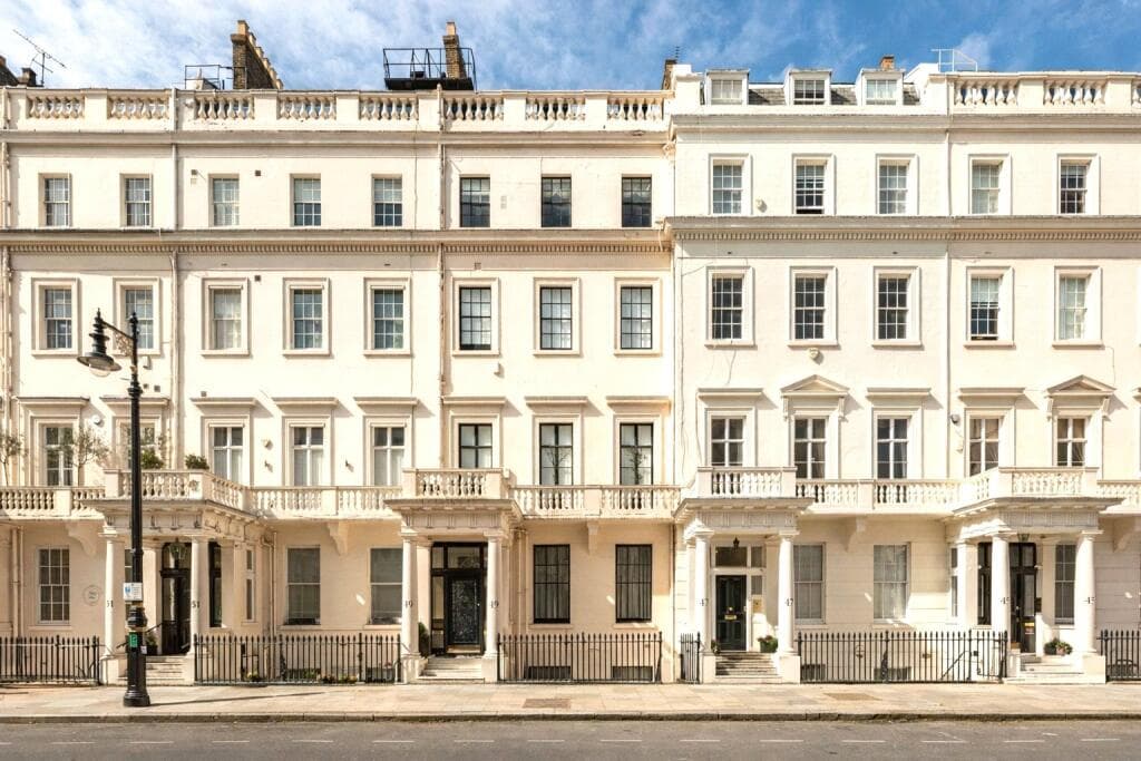 Belgravia 4BR on Eaton Place | Four Suites & Terrace