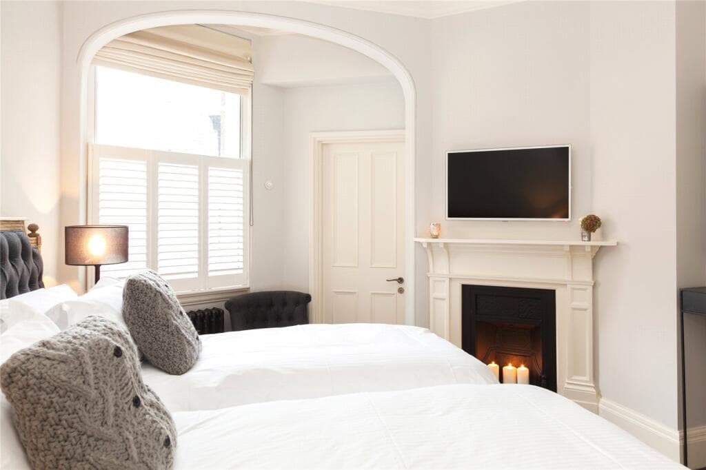 Serviced 1BR Mayfair Apt | Near Grosvenor Square