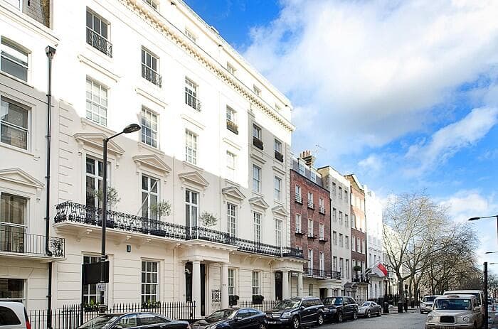 Period 4BR Mayfair Home | Study, Sonos & Two Terraces