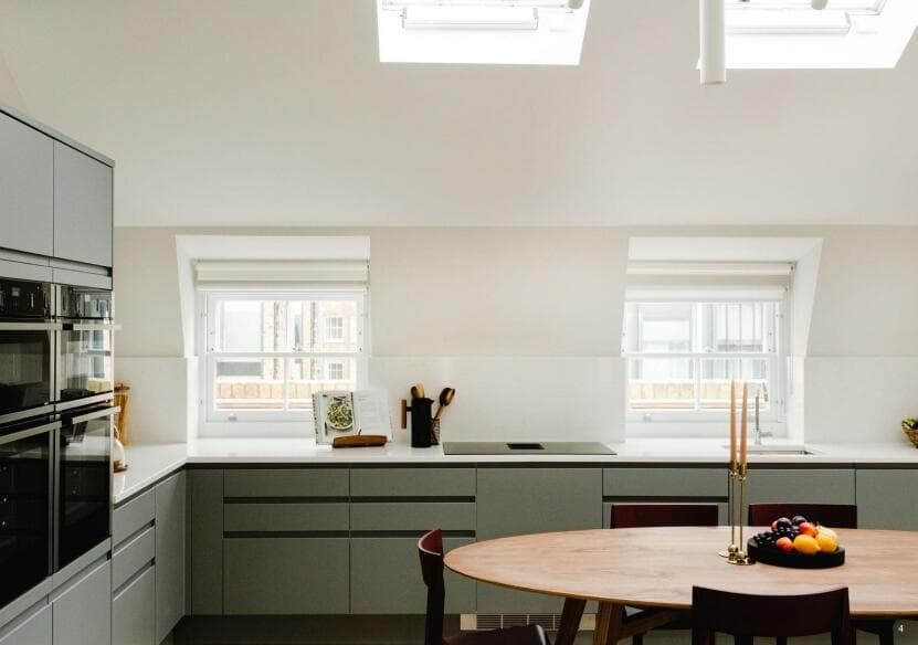Serviced 3BR Period Home by Bond Street | Concierge