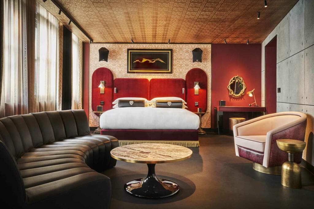 Luxury West End Suite