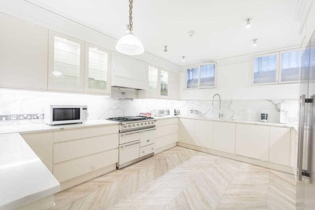 Georgian Mayfair Townhouse · 7BR · 5 Floors