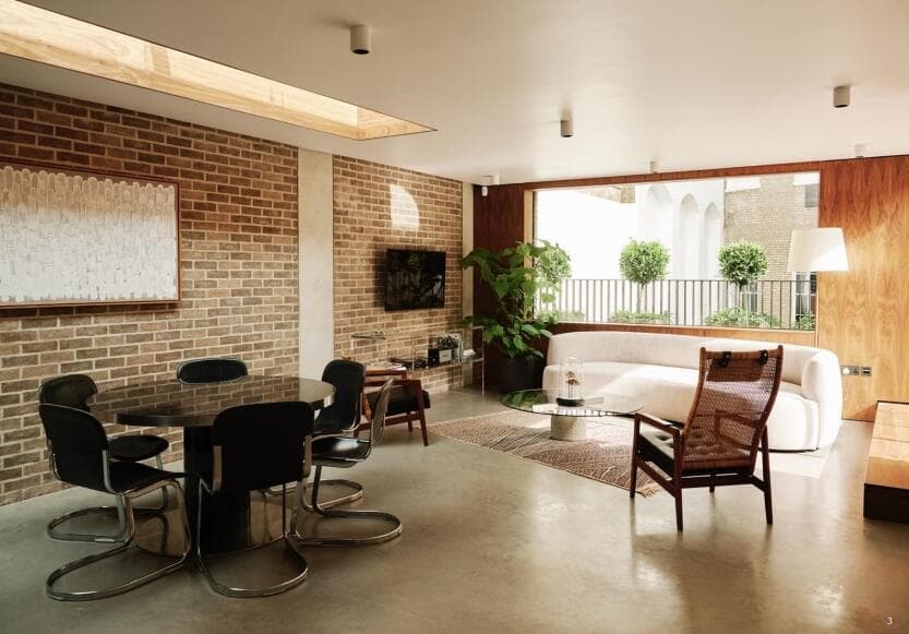 Expansive 3BR Weymouth Mews Residence | Serviced
