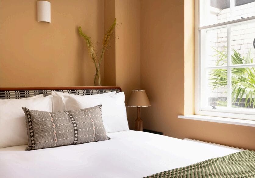 Serviced 1BR Harley Street Residence | Concierge