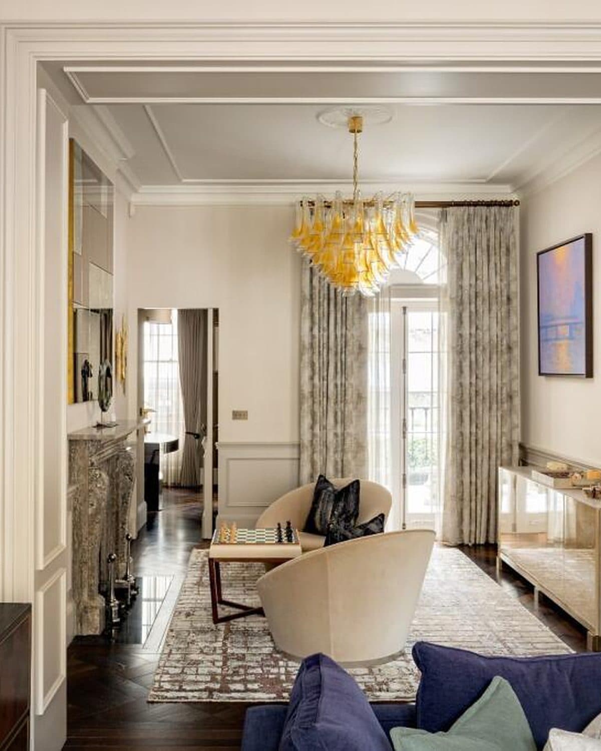 A drawing room in a Belgravia townhouse